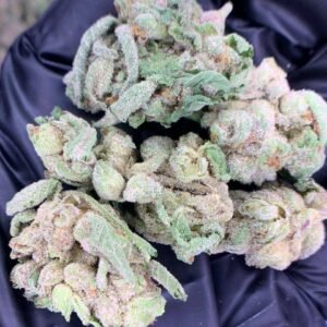 Lions Cake THCa Flower